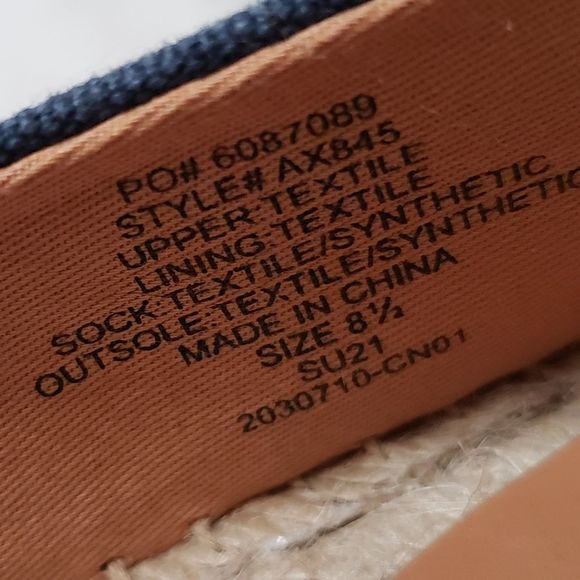 JCrew Embroidered Oranges espadrilles Flats Blue Size 8.5 AX845 - Picture 7 of 8